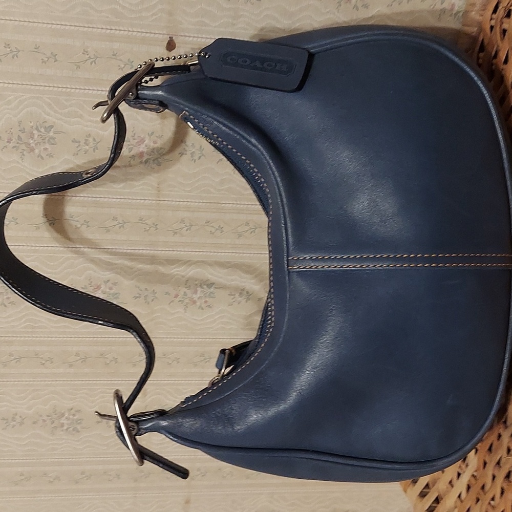 Vintage Coach Blue Glove leather small zip shoulder Bag